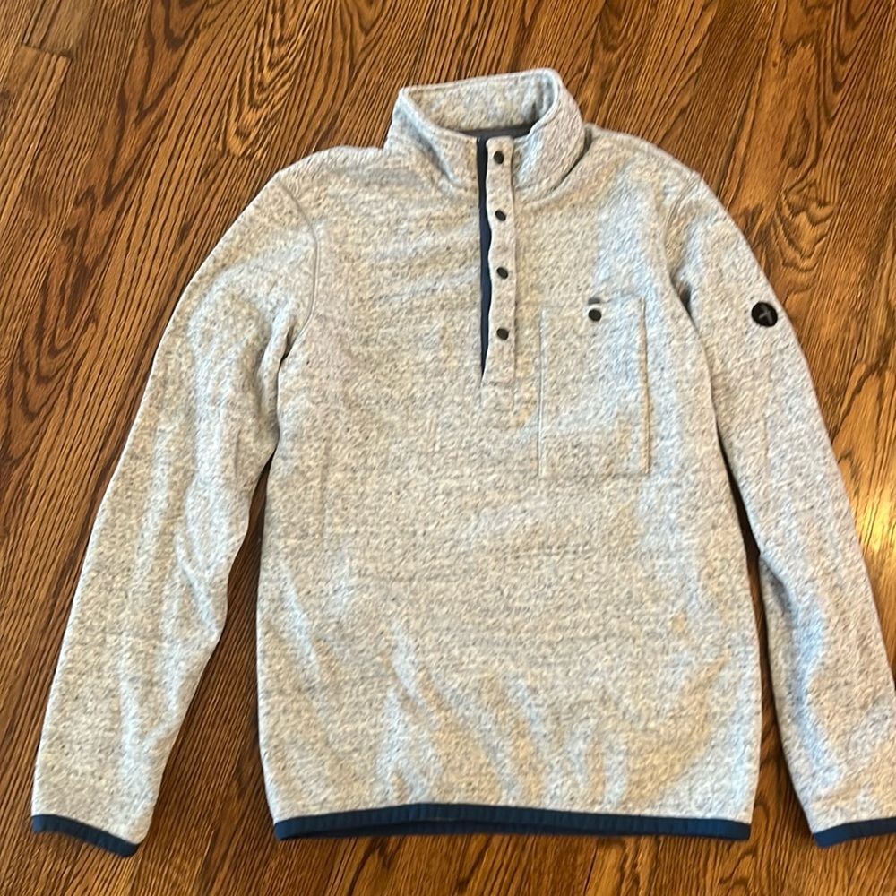 Relwen NWOT fleece pull over size medium